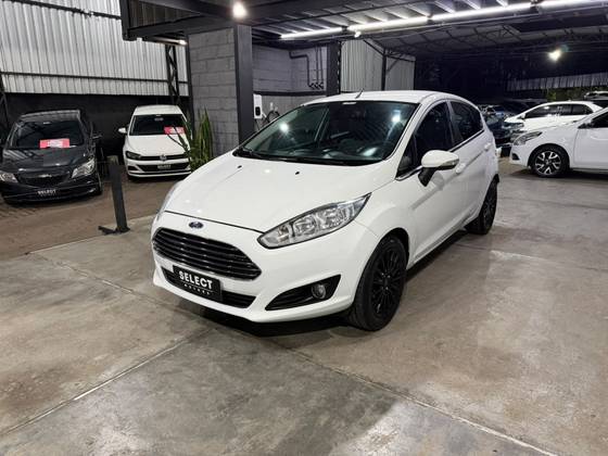 FORD FIESTA 1.0 ECOBOOST TITANIUM PLUS HATCH 12V GASOLINA 4P POWERSHIFT